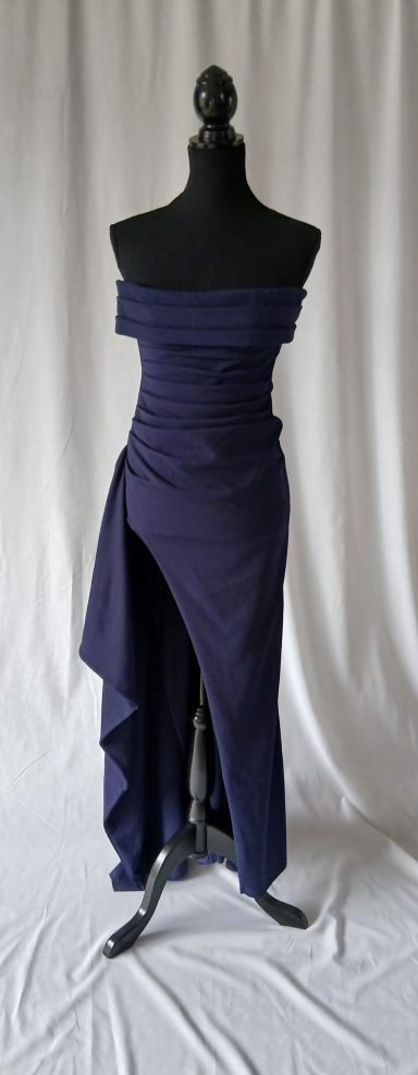 Donkerblauwe off shoulder Maat XS
